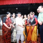 सीएम धामी ने किया हस्तशिल्प प्रदर्शनी का निरीक्षण, शिल्पकारों के कार्यों की सराहना..